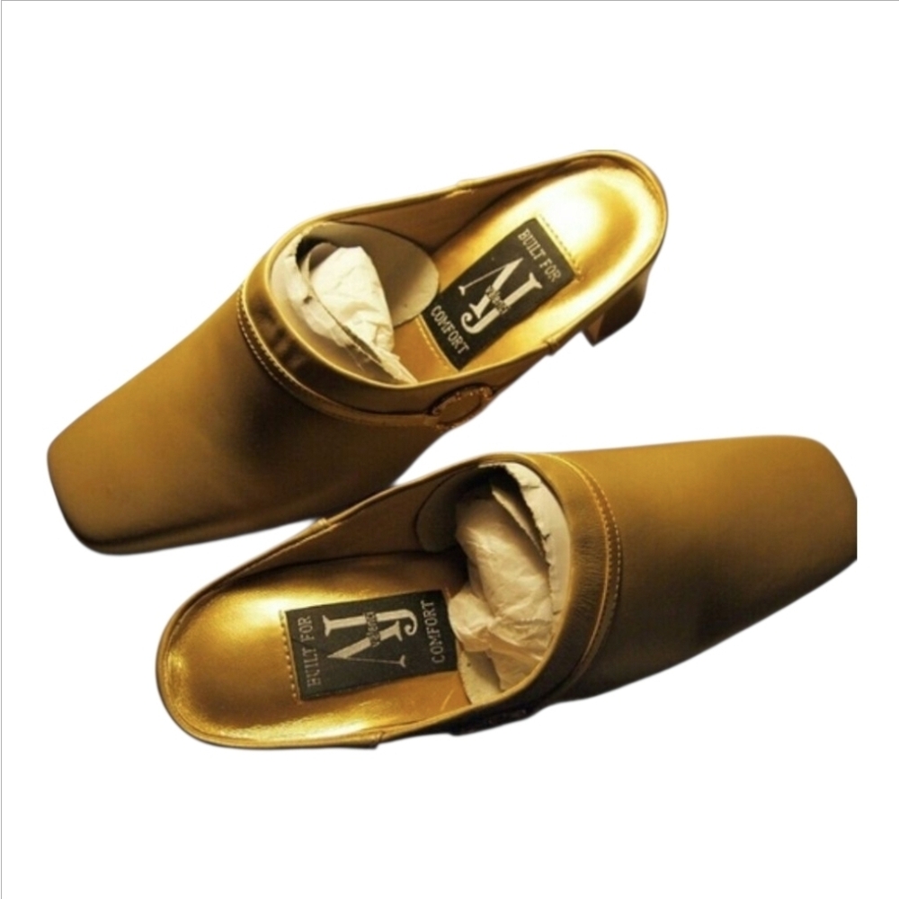 A J Valenci Gold Leather Mules, Size 11,  2-1/2" HEEL, 1/2" PLATFORM, NEW